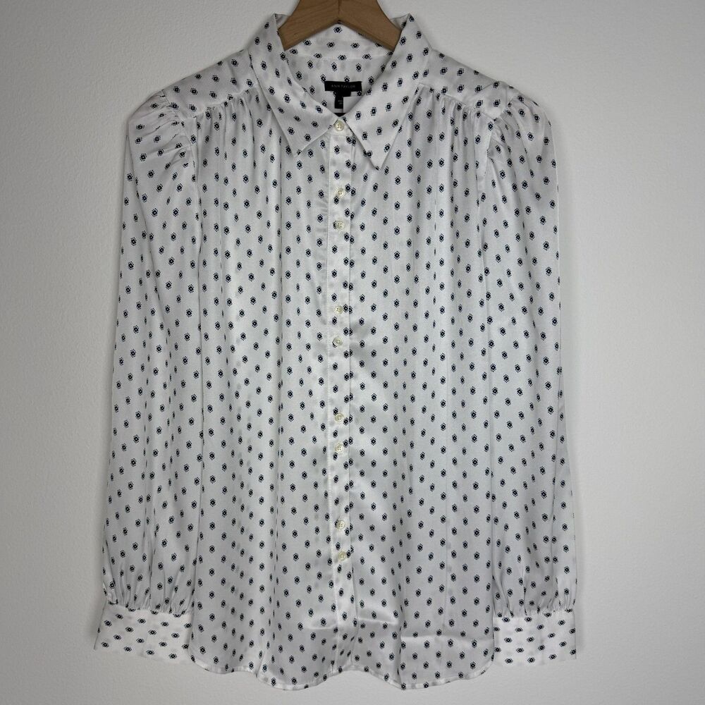 Ann Taylor Blouse Womens Large White Geometric Print Button Front Long Sleeve